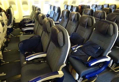 Flight Review: ANA (777.